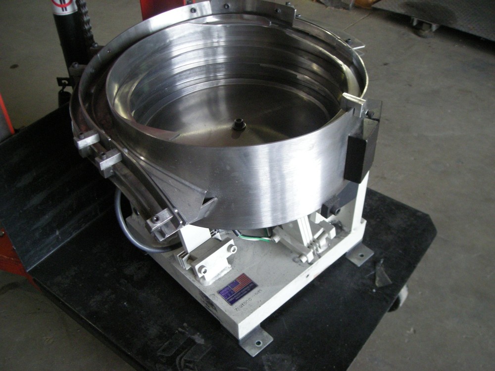 Vibra Flight Systems 15" Vibratory Feeder Bowl CCW w/ panel mount controller