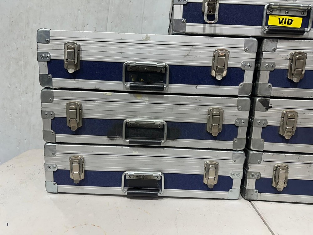 Unbranded Assorted Cases #2844 (One)THS