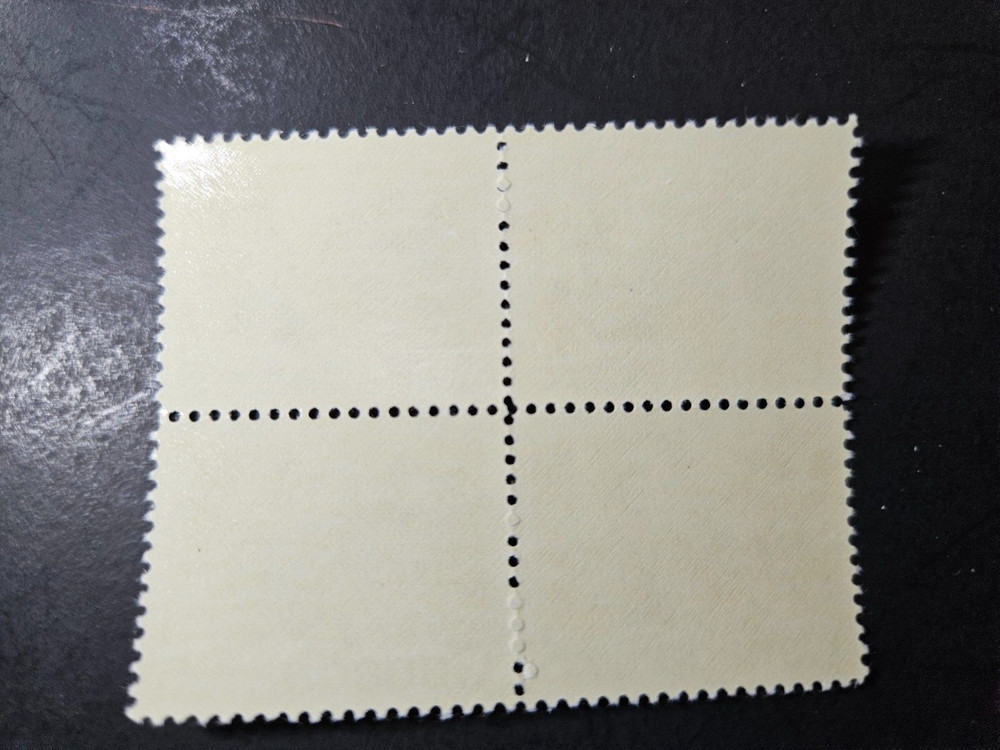 CANADA stamp ERROR - SCOTT#522i with iii(BLACK DOT BETWEEN M&A) MNH