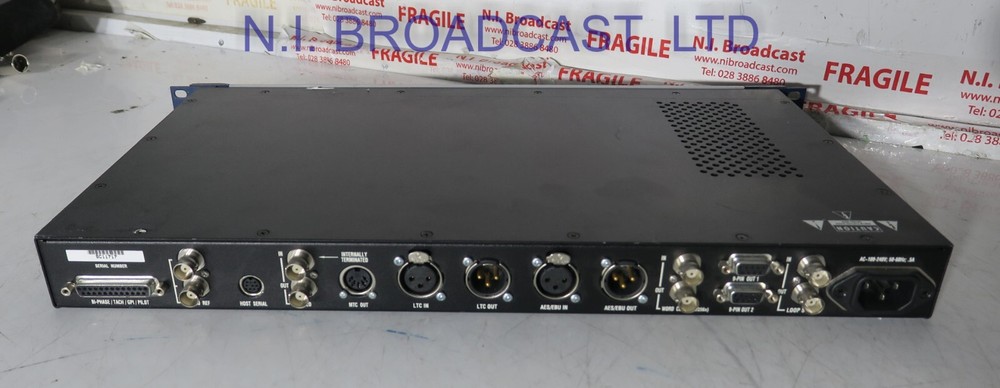 Digidesign / AVID    SYNC HD interface rack The SYNC HD supports all Pro Tools