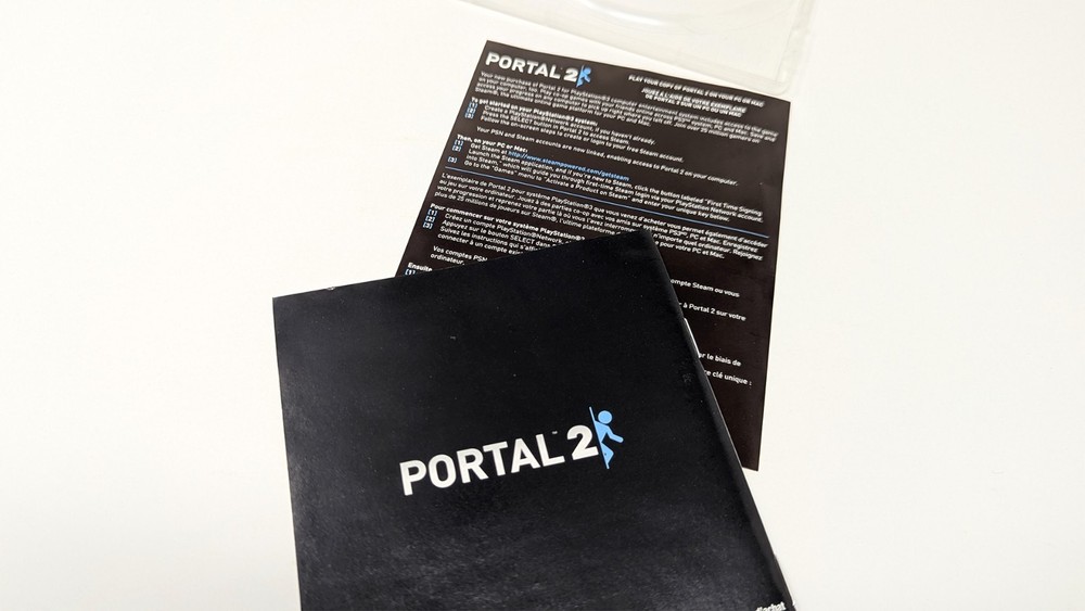 Portal 2 (PS3) Case + Manual + Insert (No Game)