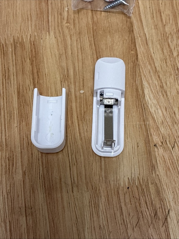 Iris ZigBee Door Sensor 3320-L With Mounting Hardware