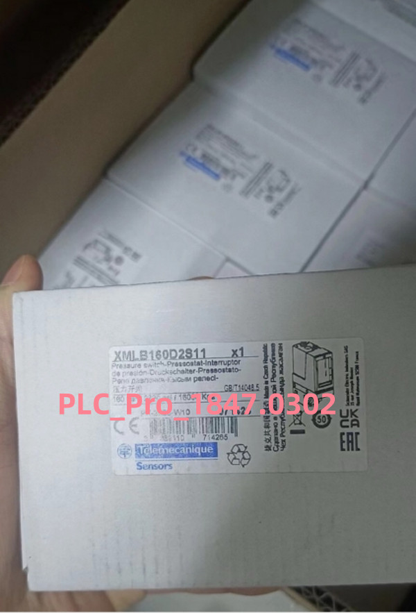 XML-B160D2S11 1PCS Brand New Schneider XMLB160D2S11 Warranty 12 months