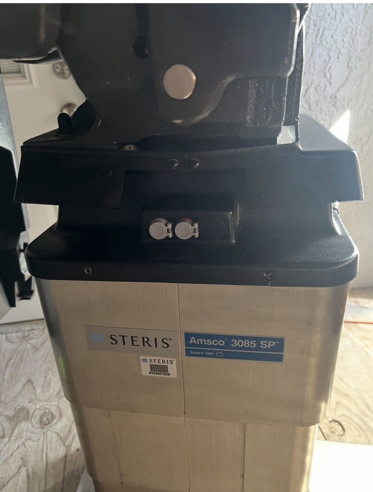 STERIS AMSCO 3085 SP Surgical Operating Table – Fully Functional