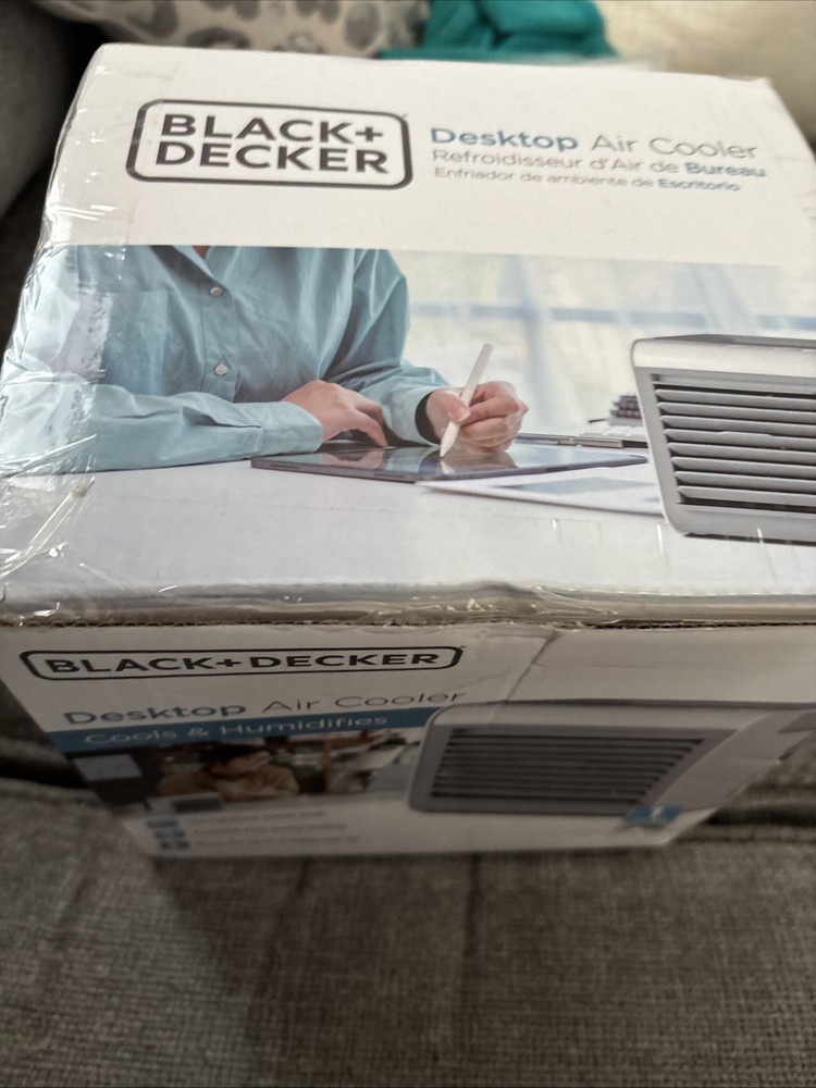 Black + Decker BDMC2W Desktop Air Cooler Open box