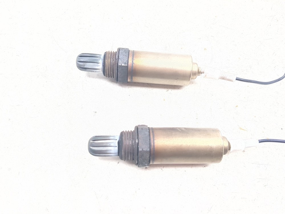 08-17 Victory Vision Front Rear Oxygen Sensor Set 4011853