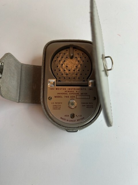 Weston Master V Universal Exposure Meter Model 748 - Vintage Untested