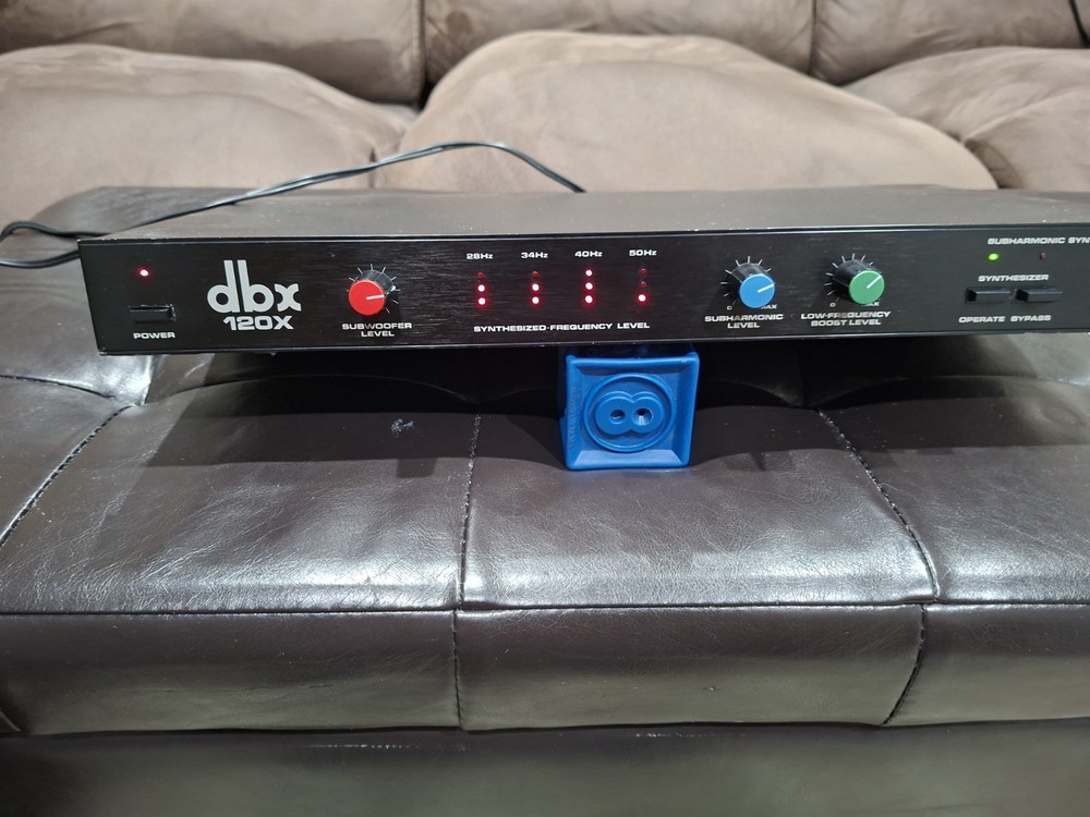 DBX 120x Subharmonic Synthesizer