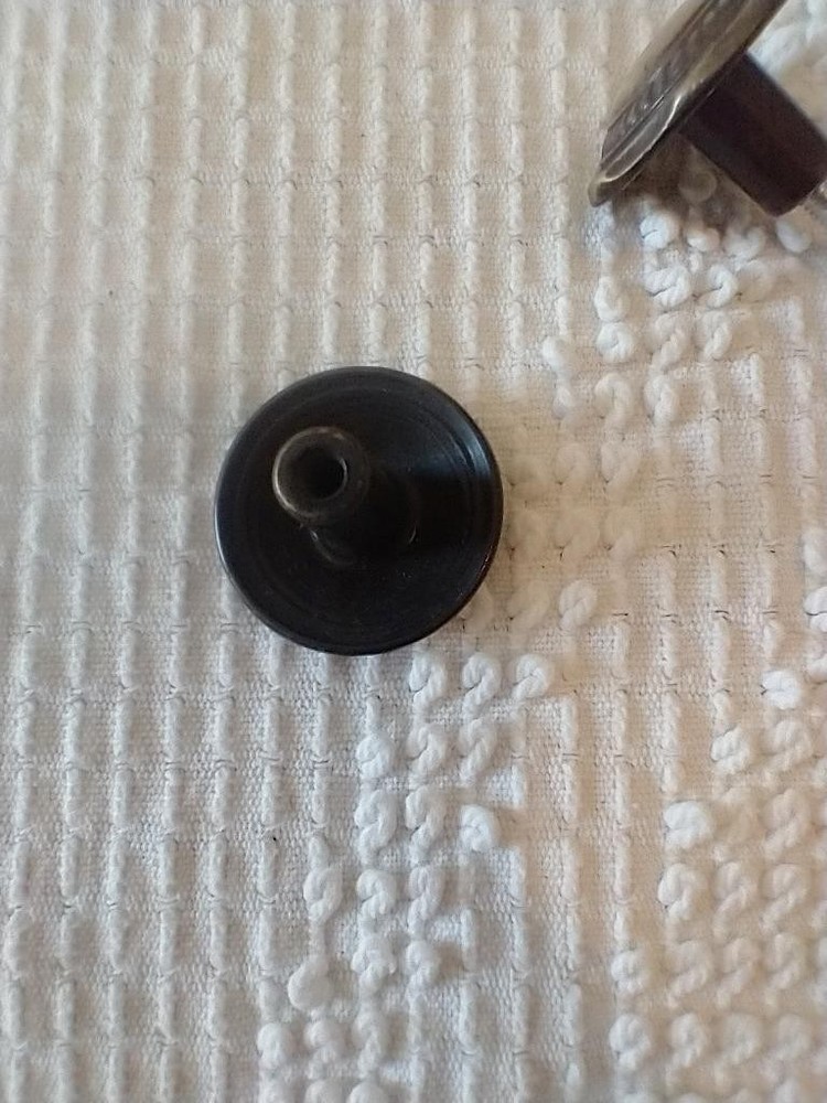 2 VINTAGE BRASS DRAWER PULLS~KNOBS~OXIDIZED~1.25"DIAMETER~ORNATE~70'S~3/4"DEEP