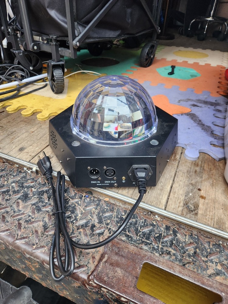 MQ-004 LED Effect Light Multicolor DMX Control with Built-in Display