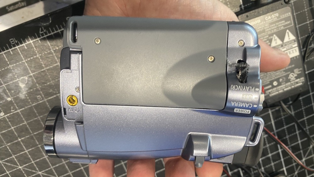 Canon MV700i Handheld MiniDV Camcorder Silver