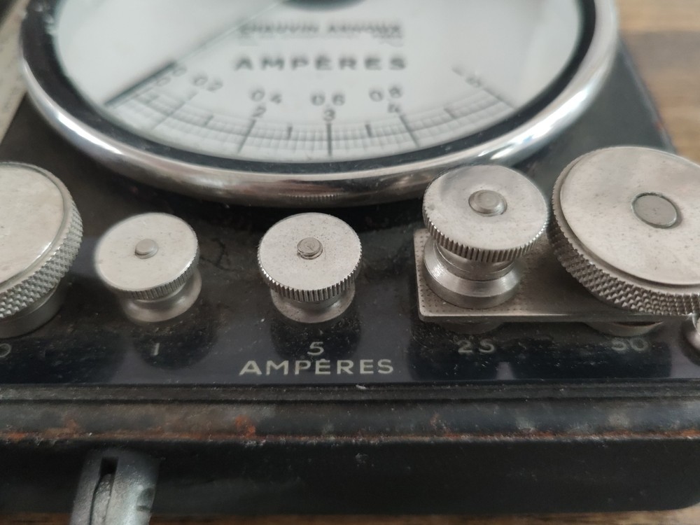 Old Voltmeter/Ammeter CHAUVIN & ARNOUX