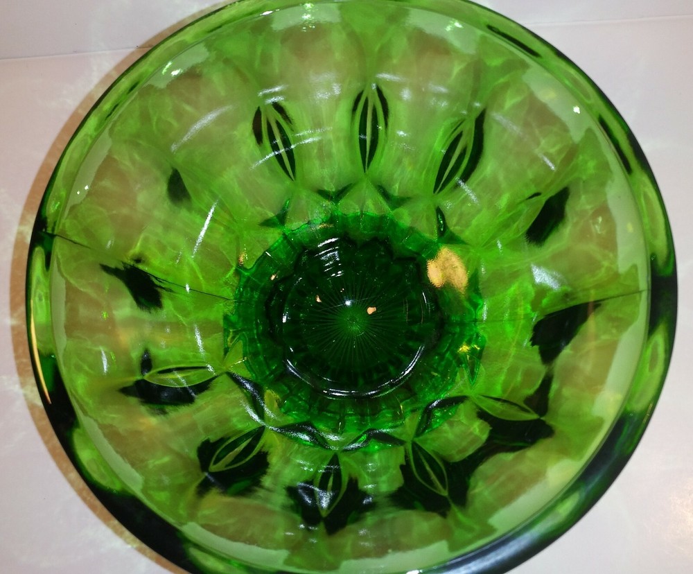 Emerald Green Glass Bowl / Dish