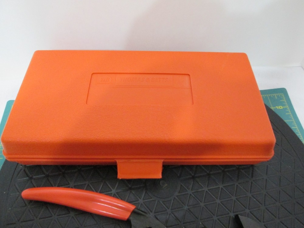 Thomas & Betts T&B WT540 Ratchet Crimp Tool Interchangeable Die Frame with case