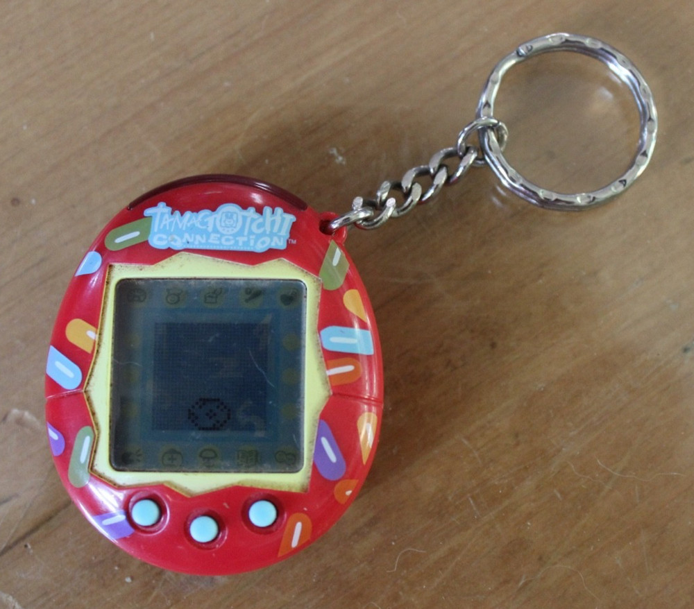 Tamagotchi Connection - Red Jelly Bean - Tested - 2004