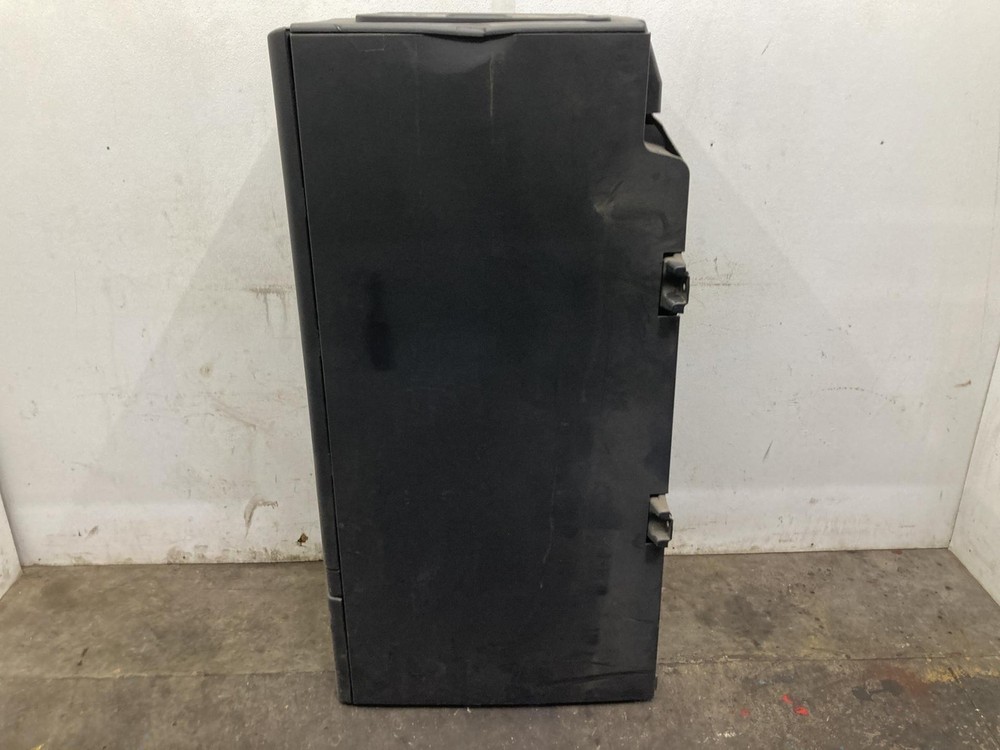 Freightliner CASCADIA Left/Driver Sleeper Cabinet - Used