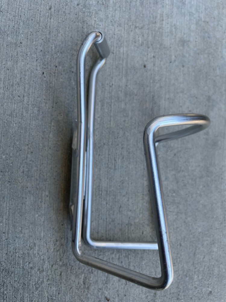 SPECIALIZED ALUMINUM WATER BOTTLE RACK CAGE