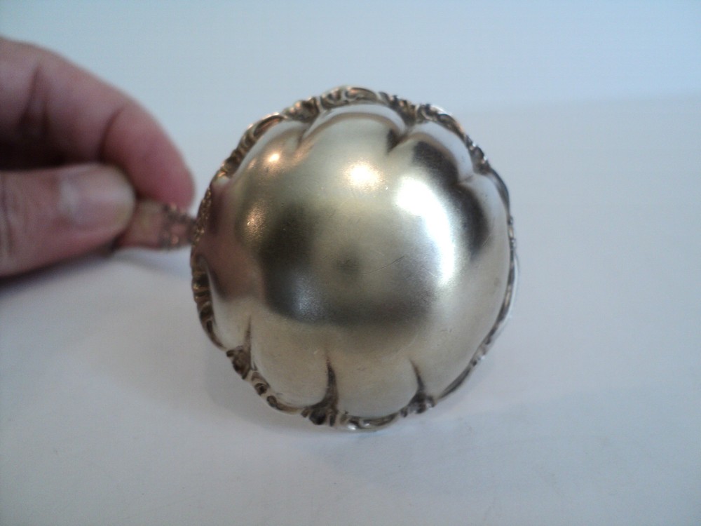 INTERNATIONAL SILVER STERLING SAUCE LADLE "CHESTER" PATTERN