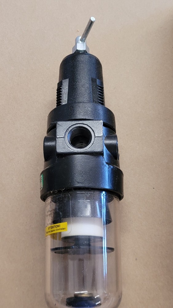SpeedAire 4Z028 Pneumatic Filter / Regulator Combo 3/8" NPT