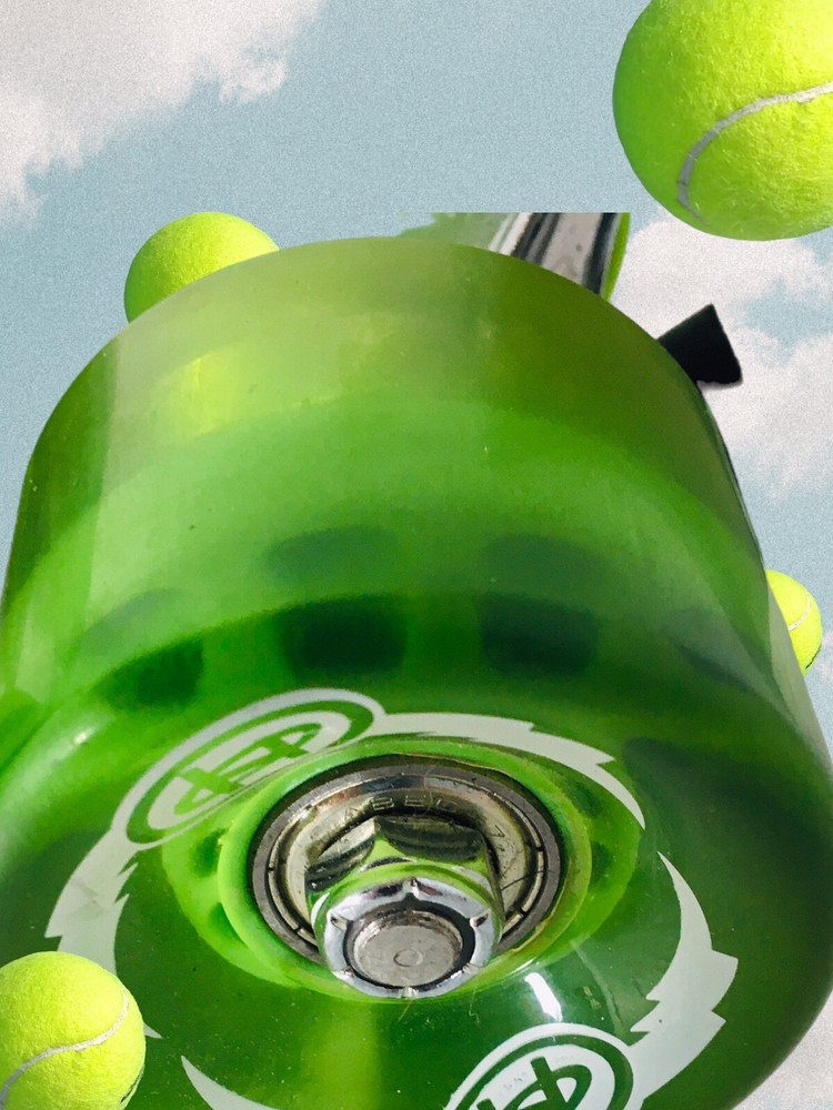 Skateboard Wheels Green Translucent w/Baseplate & Hardware