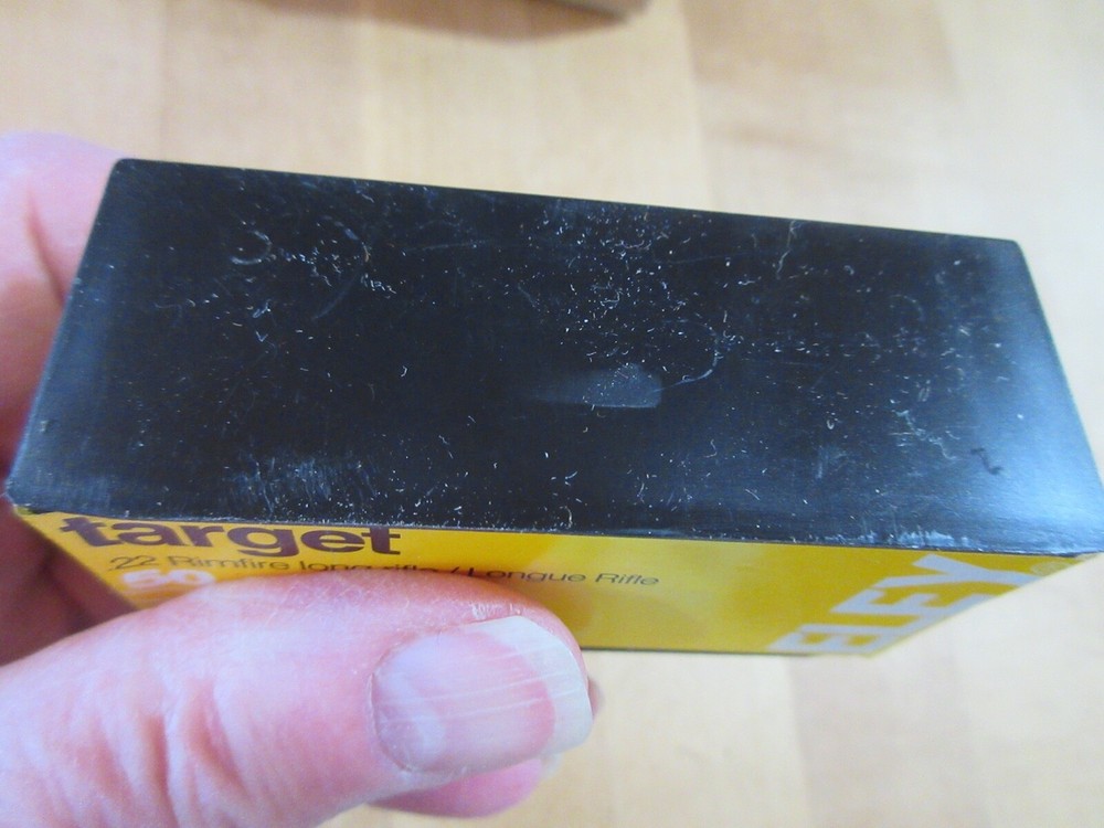 Empty Ammo Box Eley Target 22 LR England (w17) # 81