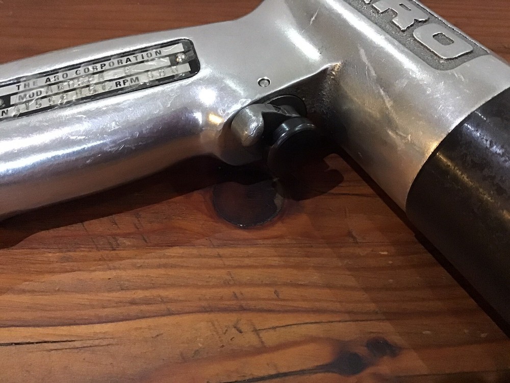 ARO Pneumatic / Air Push To Start Screwdriver