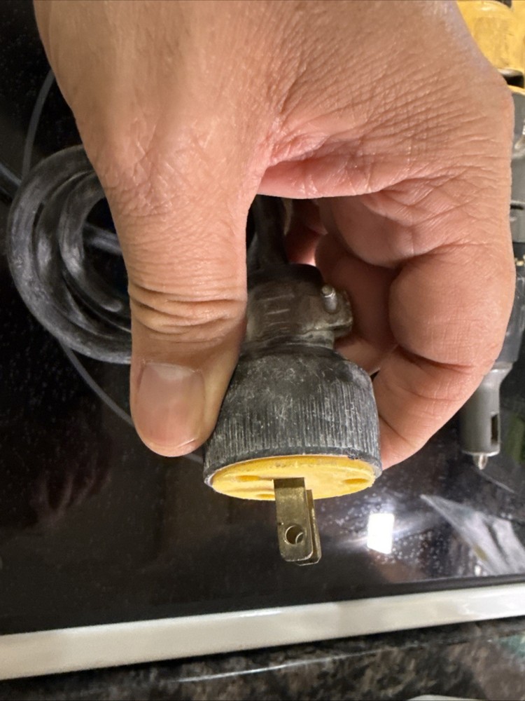 DEWALT DW272 VARIABLE HIGH SPEED REVERSIBLE DRYWALL VSR SCREWDRIVER DRILL Tested