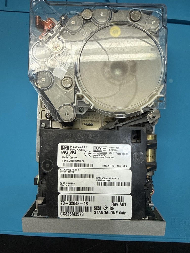 Hewlett Packard Tape Drive C5647a
