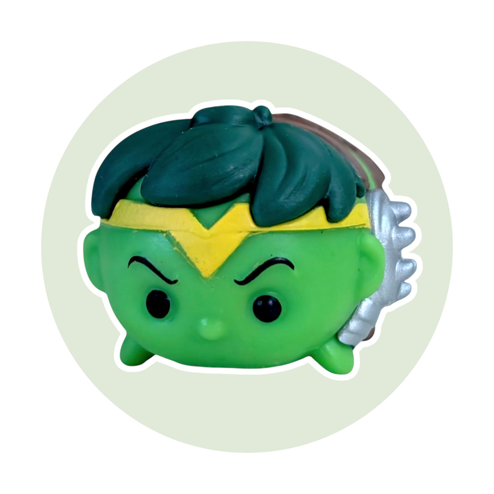 Marvel Disney Vinyl Tsum Tsum: Hulk, Medium, 1 in.