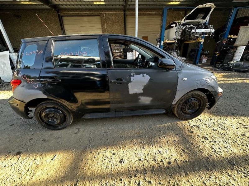 2004 SCION XA DRIVER FRONT DOOR LOCK ACTUATOR