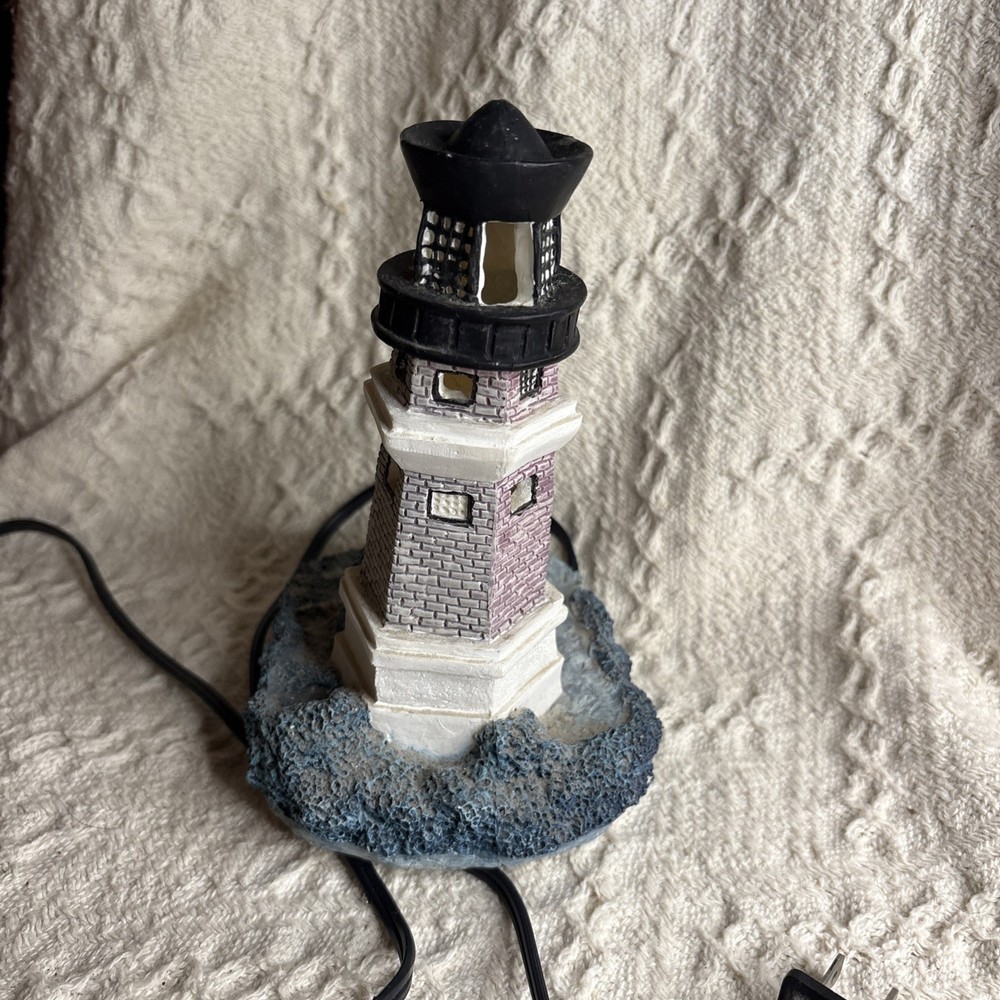Lighthouse Night Light Needs A Bulb 6.5”
