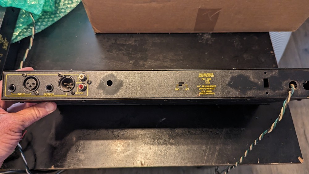 Vintage Oldschool Image Dynamics IDX-24 Crossover, 2 Image Dynamics IDQ-31 EQ's