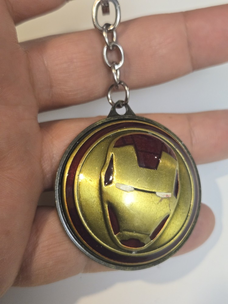 Marvel Comics Iron Man Face Spinner Shield Metal Key Chain C76