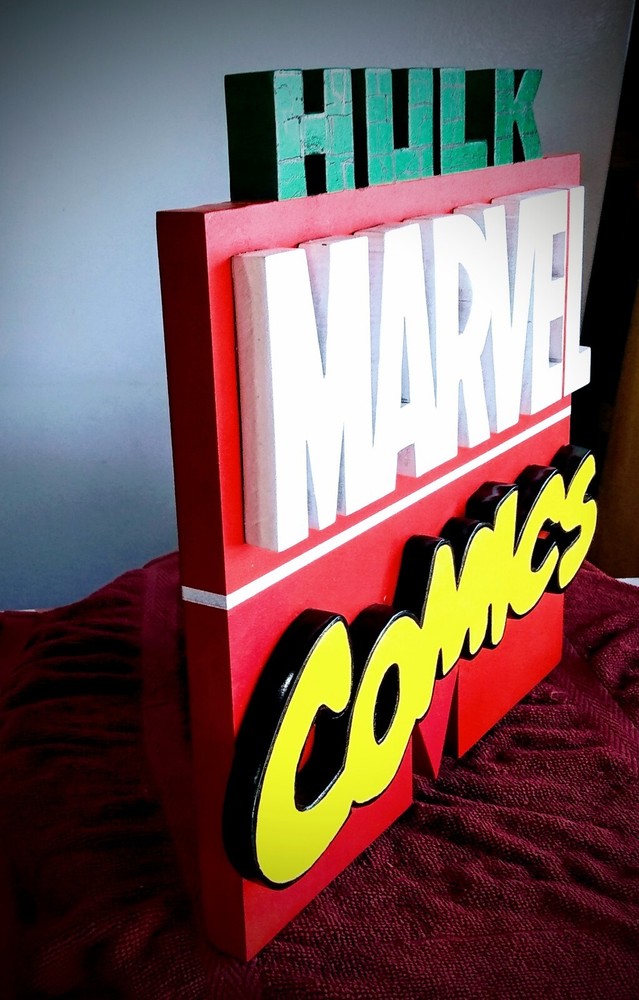Marvel Comics 3D Wooden Wall Decor Hulk Logo