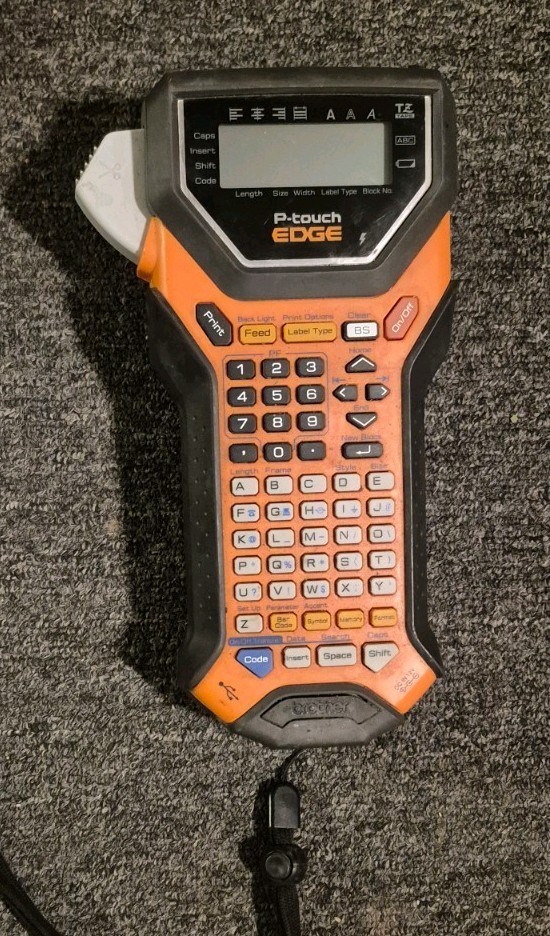 PT-7600 BROTHER P-TOUCH EDGE 7600 LABEL PRINTER