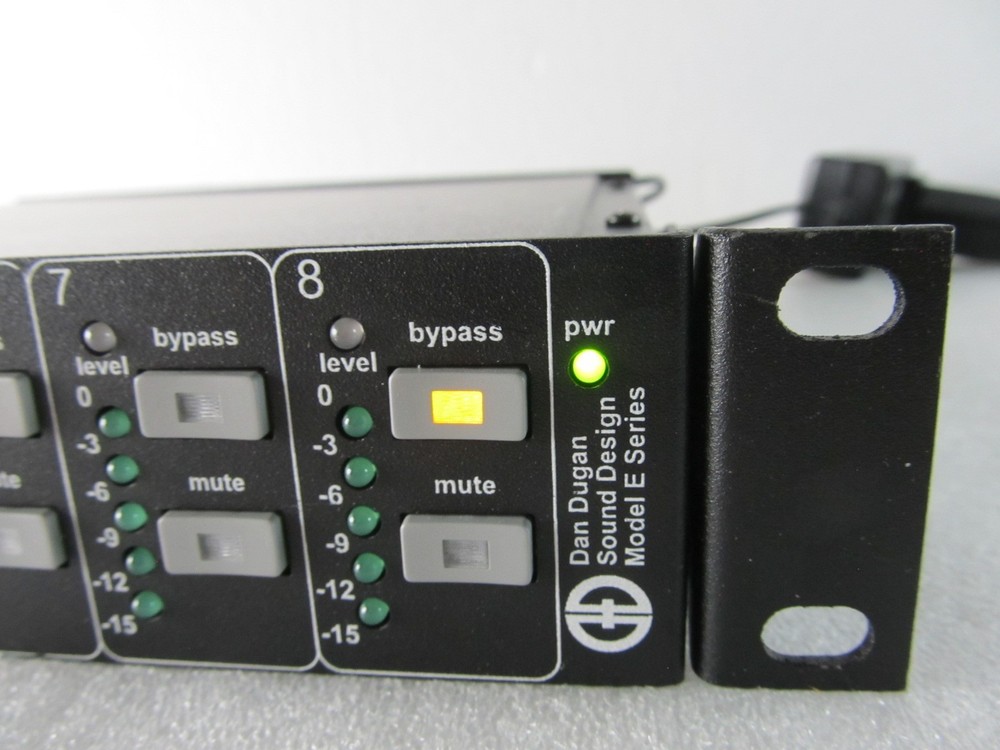 Dan Dugan Sound Design Model E-2 Automatic Mixing Controller w/ power supply