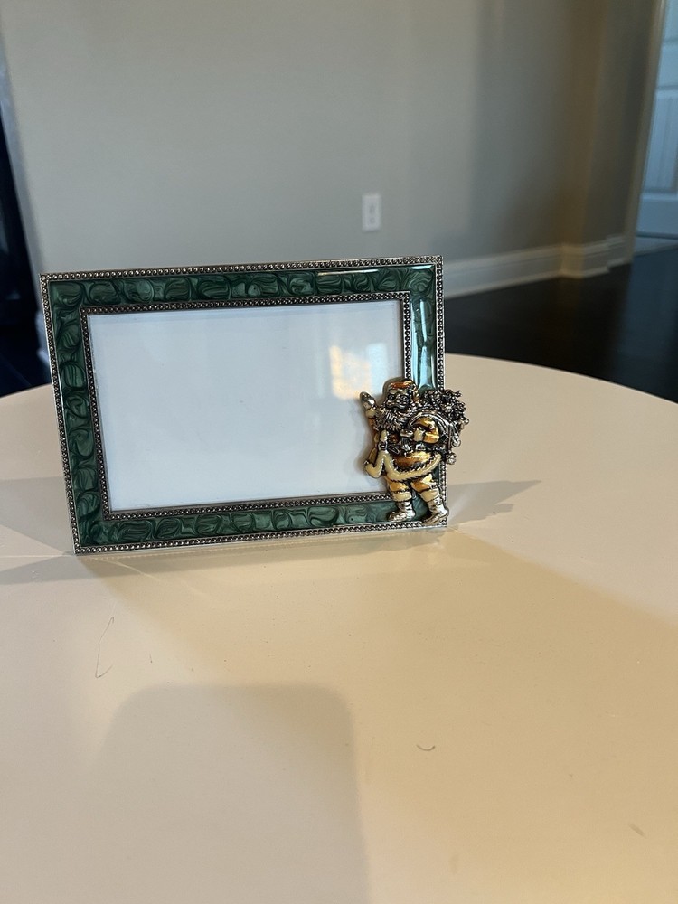Beautiful Silver & Green Tone Santa Frame