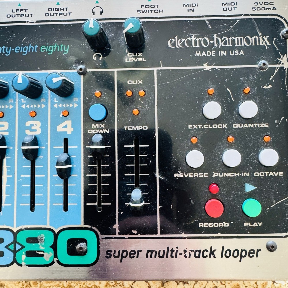 Electro-Harmonix 2880 Multi-Track Looper
