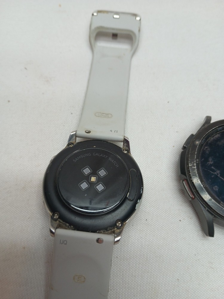 Samsung Galaxy Smartwatches - UNTESTED