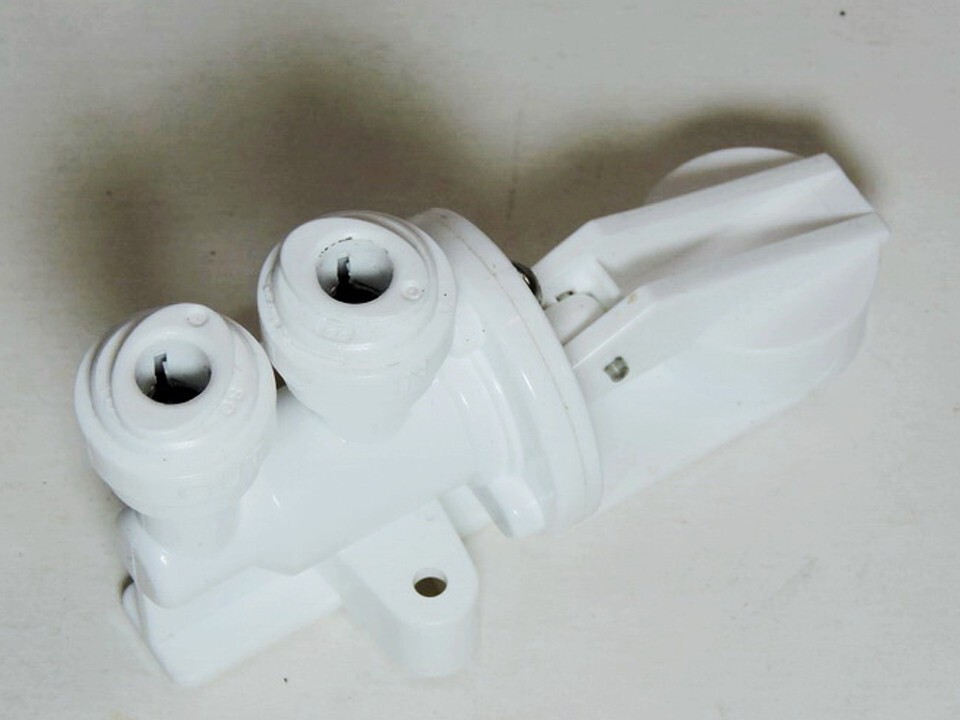 Leak Detector White 1/4” Quick Connect for Reverse Osmosis Systems