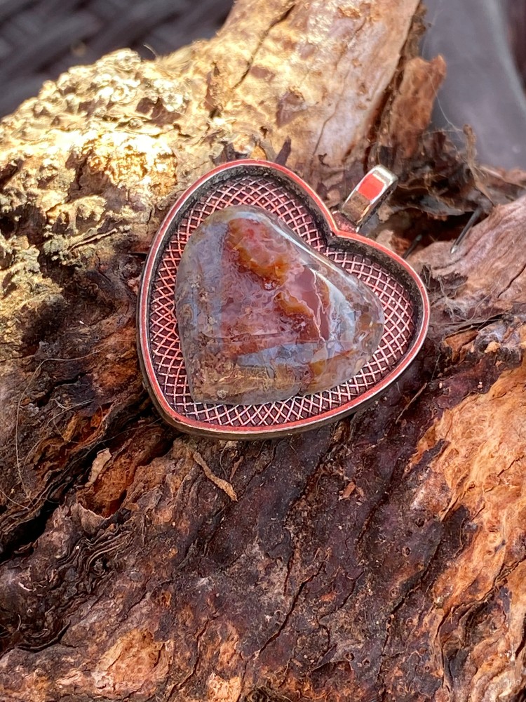 Butte Creek Agate Heart Pendant