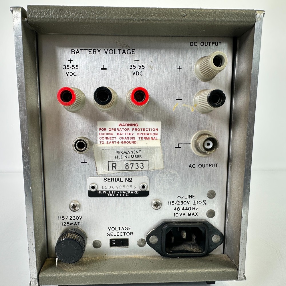 HP Hewlett Packard 400E AC Voltmeter Vintage