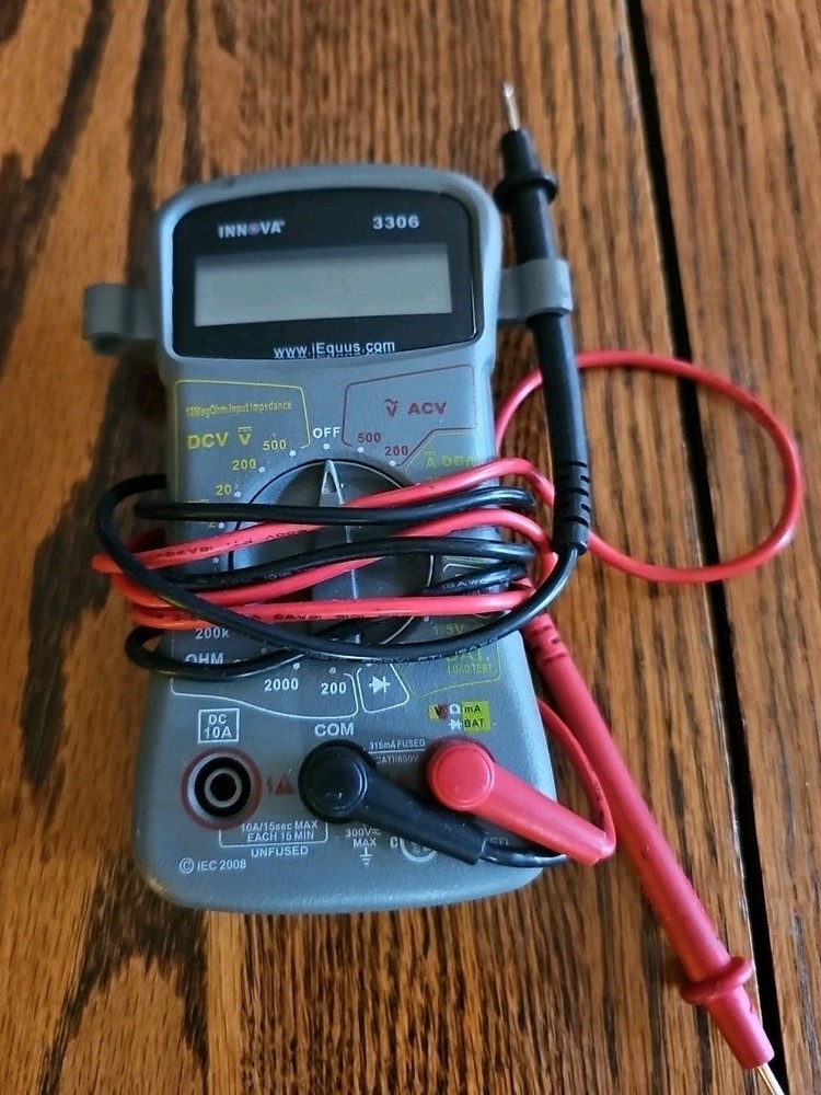 Innova 3306 Digital Multimeter With Leads