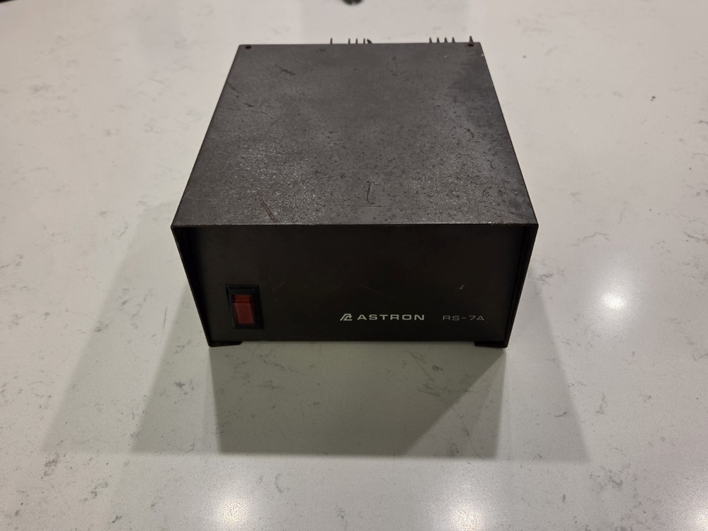 Vintage Astron RS-7A Linear Regulated Power Supply