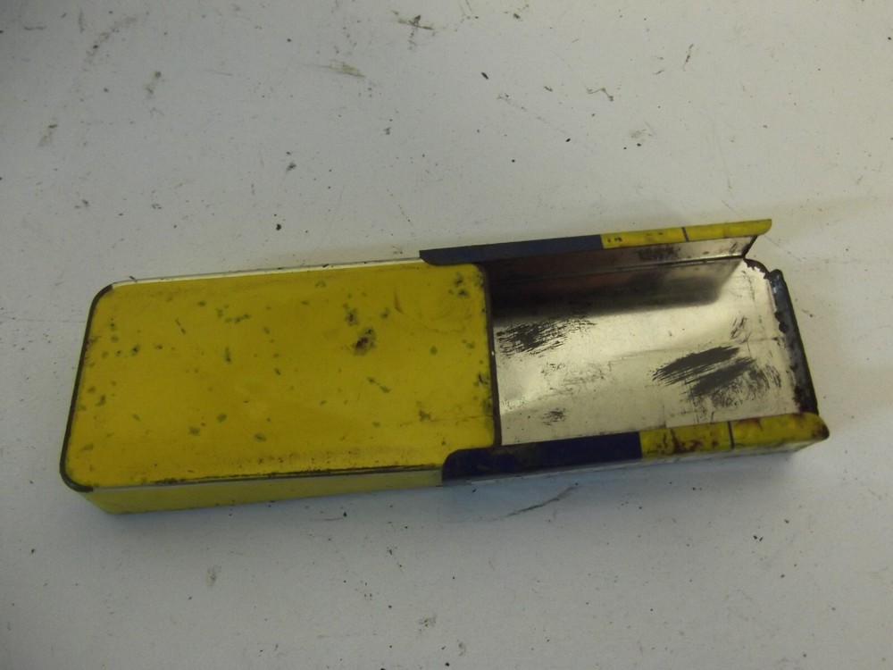 REYNOLD CHAIN SPARES TIN BOX