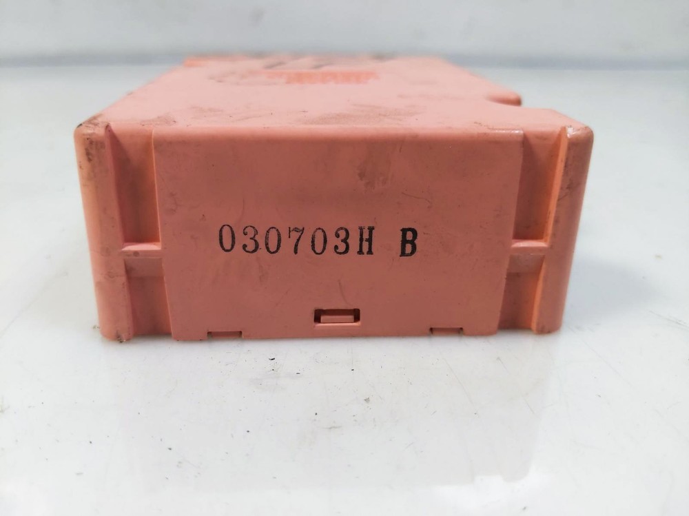 2003 Lexus Is300 Multi Plex Network Computer Module Unit 89221-53110