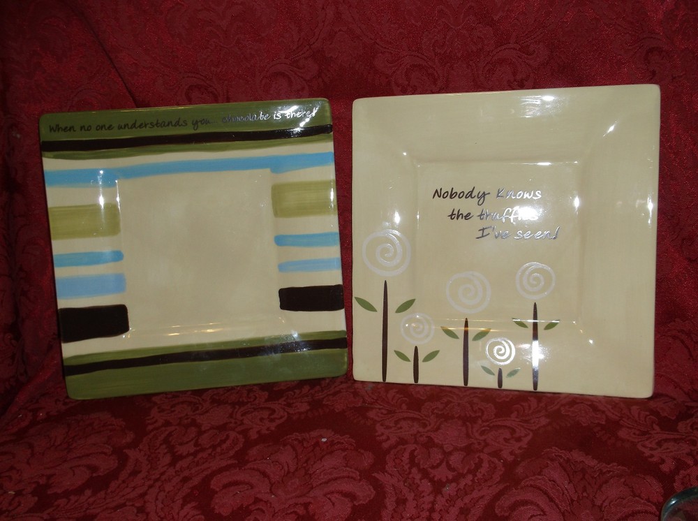 2 CHOCOLAT PLAIN JANE SQUARE DESSERT PLATES