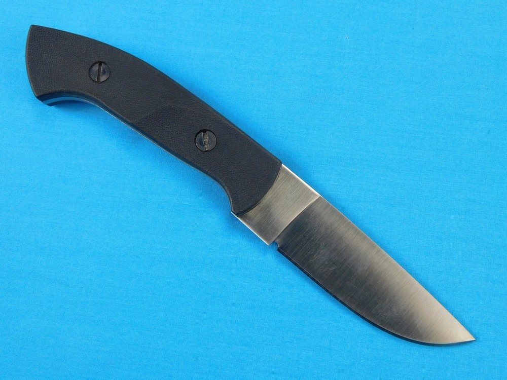 US BenchMark Hunting Knife w/ Sheath Box