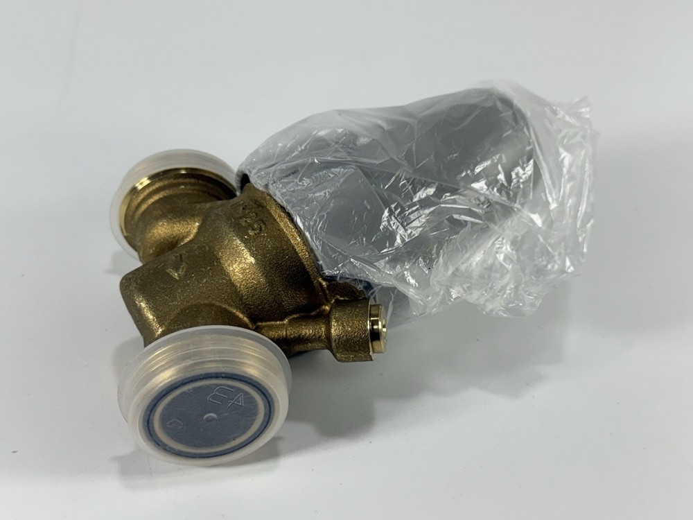 Caleffi PresCal 1" Pre-Adjustable Pressure Reducing Valves with Gauge NA535861HA