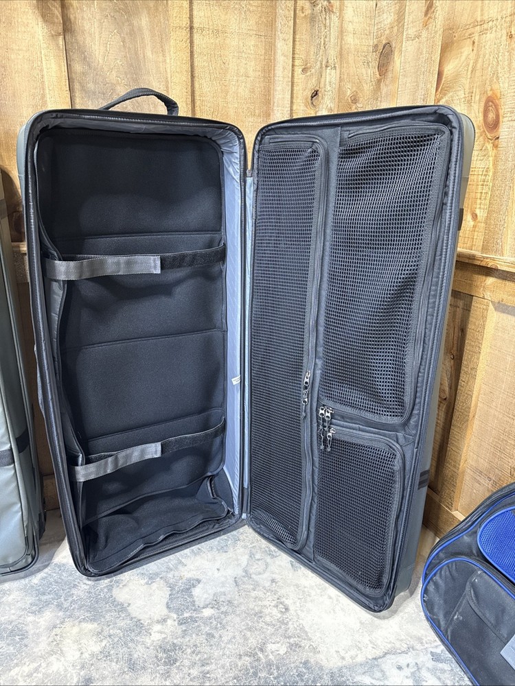 Easton Bowtruk Gen2 Roller Bow Case